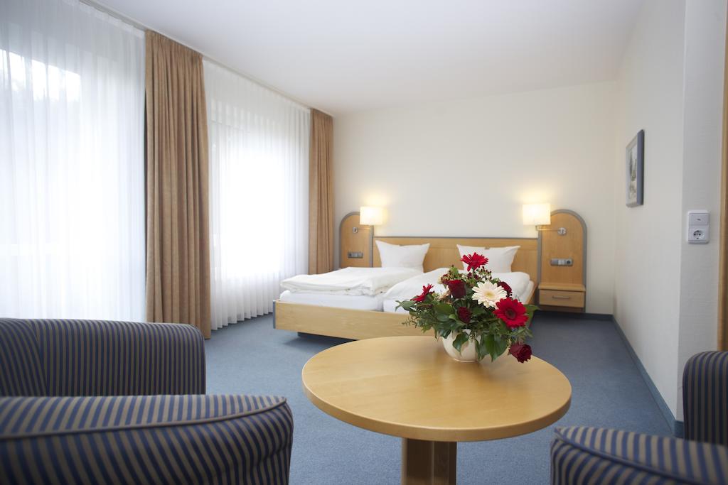 Seminarhotel Aurich Bilik gambar